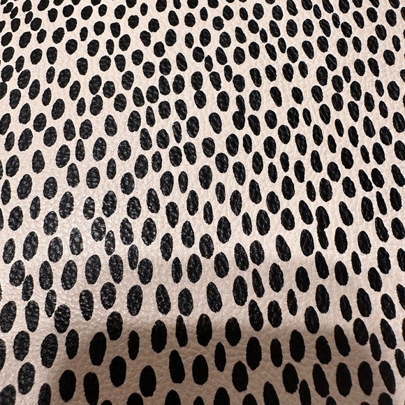 Betsey Johnson Roll Out Diaper Bag. Blush Pink & Black - Picture 9 of 10